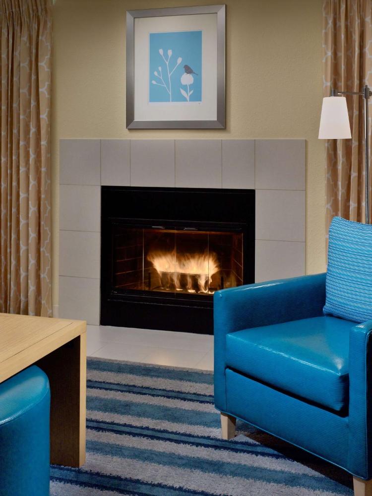 Two Bedroom Suite - Two Kings - Fireplace - Mobility Accessible - Tub interior